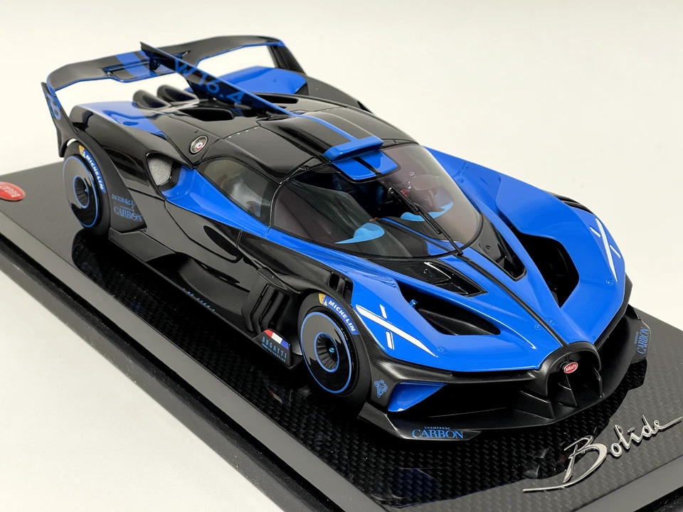 1/18 MR Collection Bugatti Bolide Launch Livery BUG014 Carbon Base IN STOCK NOW - Image 4 of 4