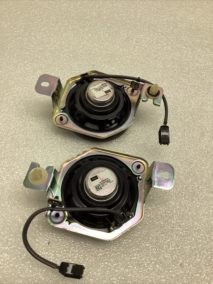 Altavoz arranque trasero 14-20 Lexus IS250 IS350 IS300 IS350 Mark Levinson 86150-0W210 Foto 2 de 4