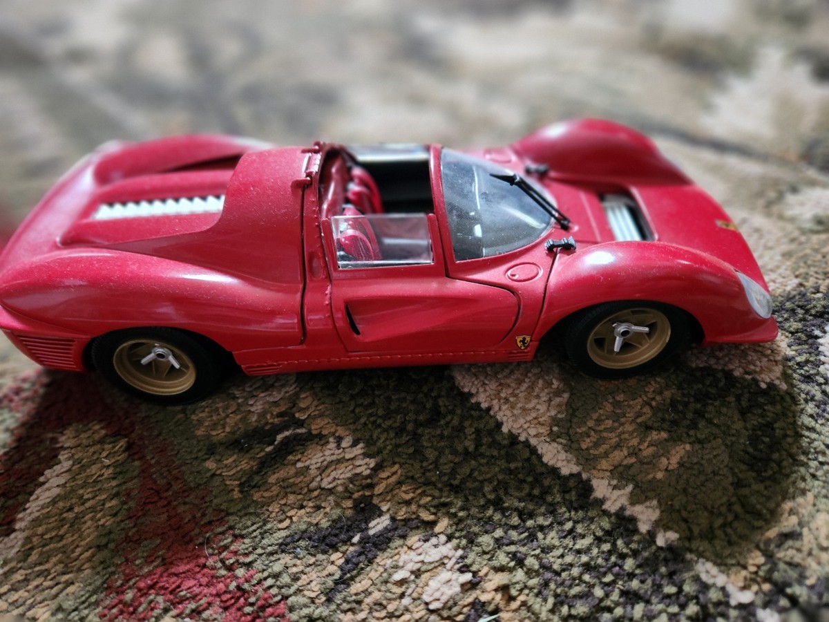 jouefevolutionFERRARI 330P4 フェラーリ箱無1/18 Ferrari 330 P4 1967