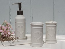 Clayre & Eef Bad Set 4 tlg Blumen Herz Keramik Vintage Shabby Landhaus Romantik