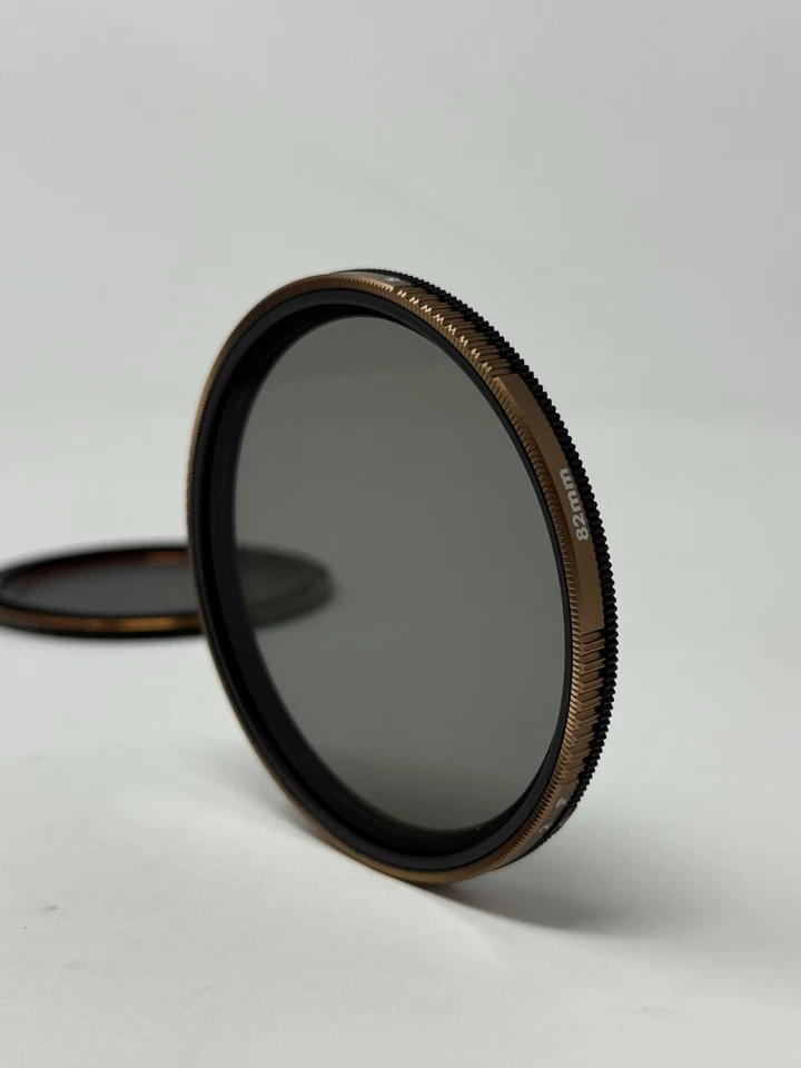 PolarPro Peter McKinnon VND 签名版 II 2-5 Stop 82 毫米过滤器 — 第 3/4 张图片