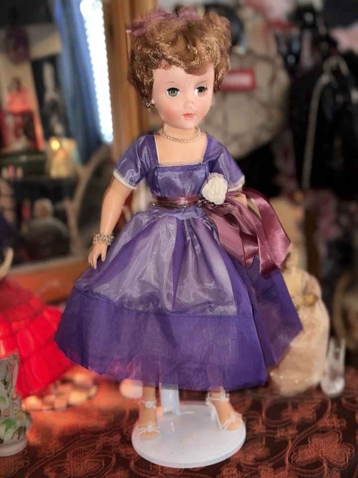 1950s DEBTEEN BY UNDEEDA DOLL IN ORIGINAL BOX MINT CONDITION - Image 3 of 4