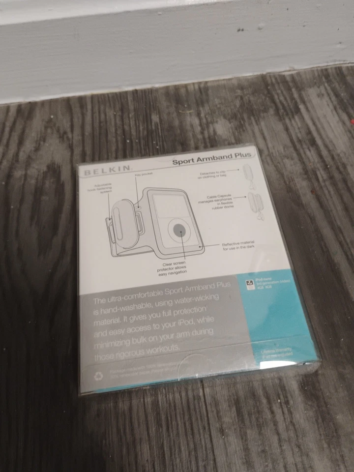 Belkin Sport Armband Plus iPod nano w/ Cable Capsule for Earphones NOS Sealed - Image 2 of 2