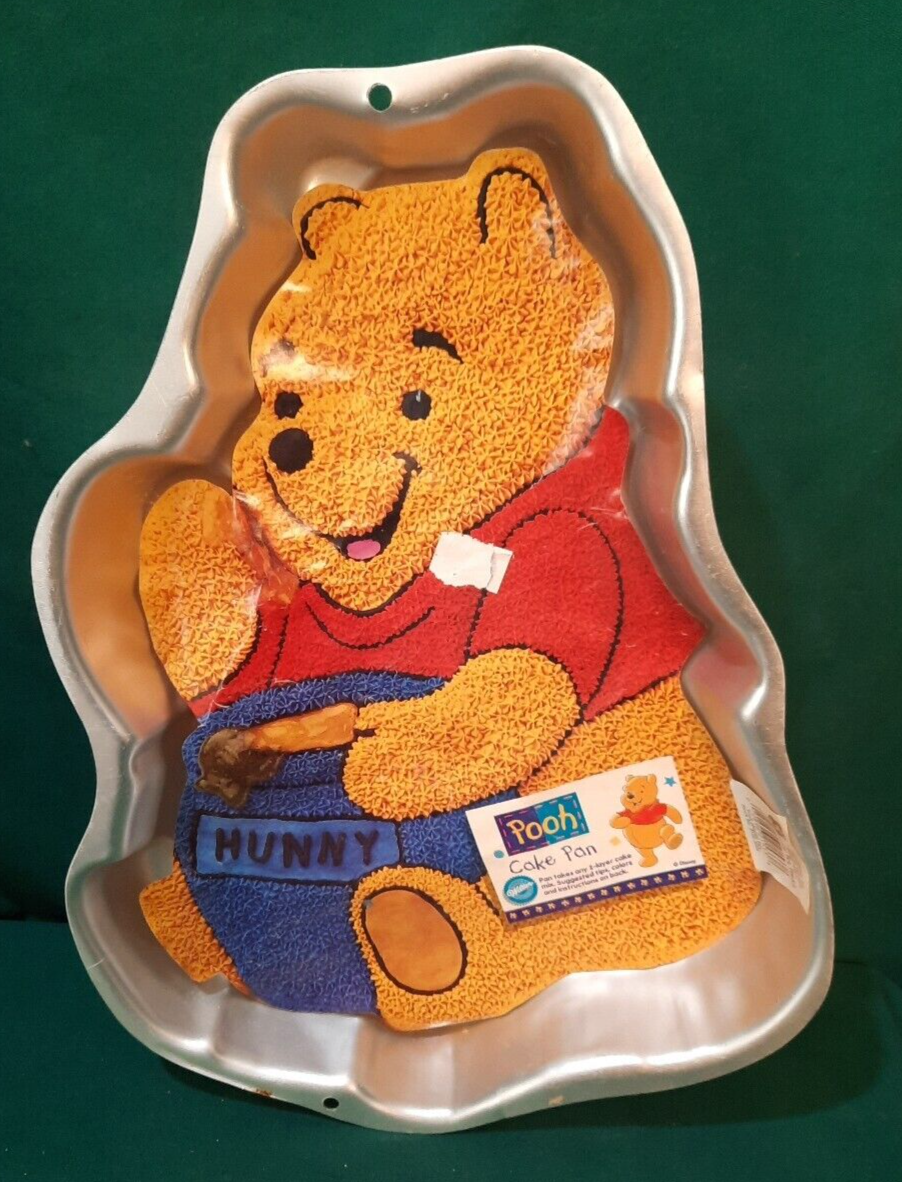 Wilton Disney Winnie the Pooh Cake Pan MetalNew