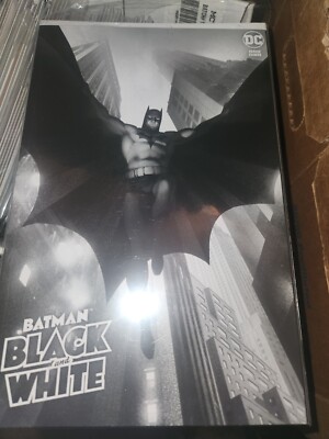 BATMAN BLACK and WHITE #3 A 1st print 1st appearance of MAPS Mia Mizoguchi ROBIN