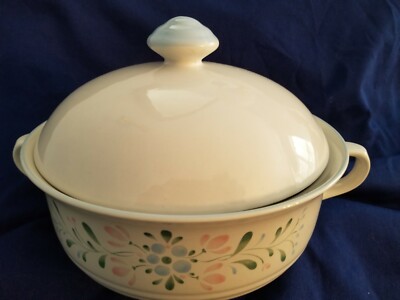 Fascino Yamaka Japan Stoneware Vintage Large Covered Dish Blue Pink  Flowers