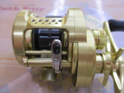 リール SHIMANO 15CALCUTTA CONQUEST 201HG s-l400.jpg