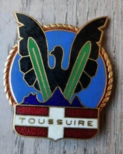 ANCIEN INSIGNE BROCHE  ECOLE DE SKI FRANCAIS TOUSSUIRE AUGIS LYON Savoie sport