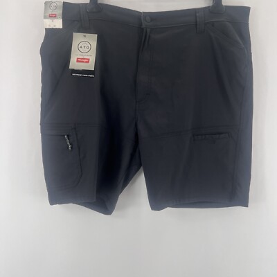Wrangler Men s Black Cargo Shorts ATG All Terrain Gear  Size 42
