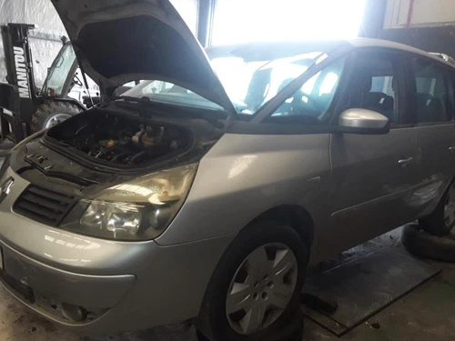 8200332851B Condensador/Radiador Aire Acondicionado para RENAULT ESPACE 1473417 - Imagen 6 de 10