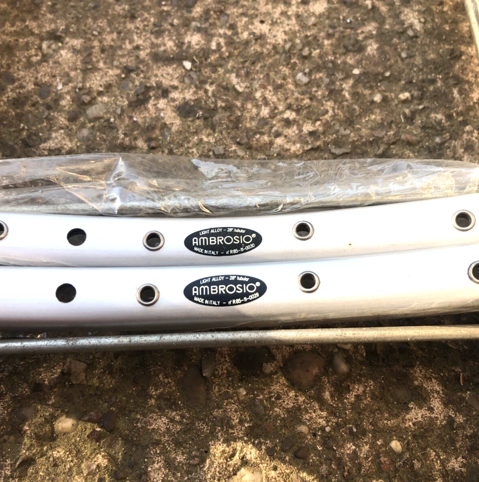 NEW OLD STOCK PAIR  AMBROSIO MONTREAL TUBULAR SPRINT RIMS,700C,36 HOLE - Image 3 of 4