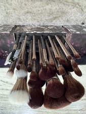 Urban Decay Pro Brush Vault Double-Ended Synt...