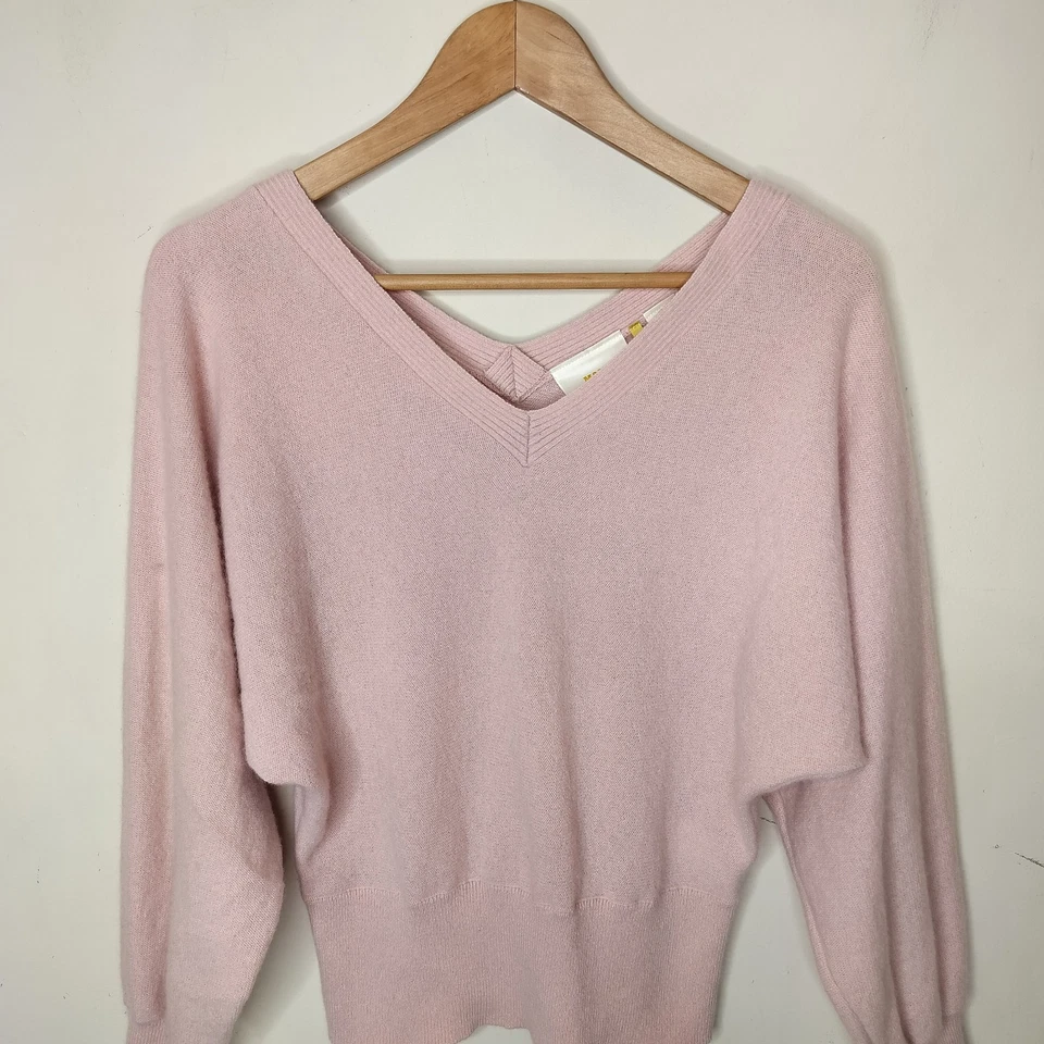Suéter Anthropologie Maeve Charley Cashmere Relajado Pequeño Rosa Cuello en V Foto 3 de 4