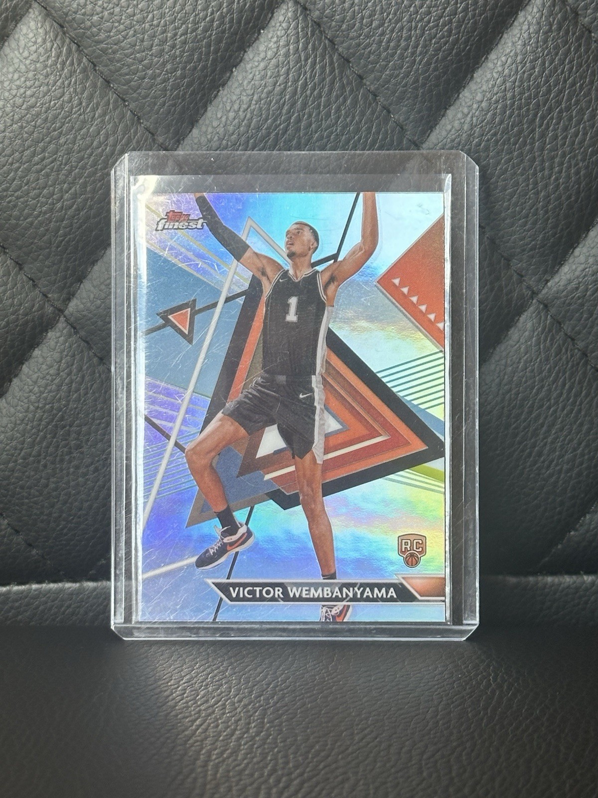 2023-24 Topps Finest - Uncommon Victor Wembanyama #197 Refractor (RC)