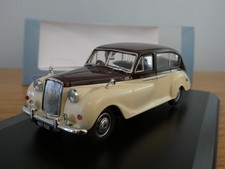 OXFORD DIECAST AUSTIN PRINCESS (LATE) MAROON & WHITE CAR MODEL AP005 1:43