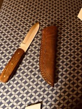 Classic Hunting Knife With Blur Wood Handle