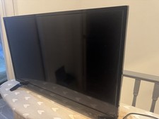 Toshiba 32WV2353DB 32" 720p HD LED Smart TV