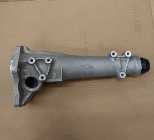 Factory Original Mopar 1970 1971 Four 4 Speed Aluminum Tail Housing 3410391