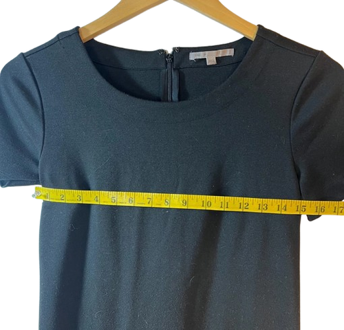 Vestido recto negro Gap para mujer XS manga corta cuello redondo hasta la rodilla bolsillos tejidos - Imagen 5 de 7