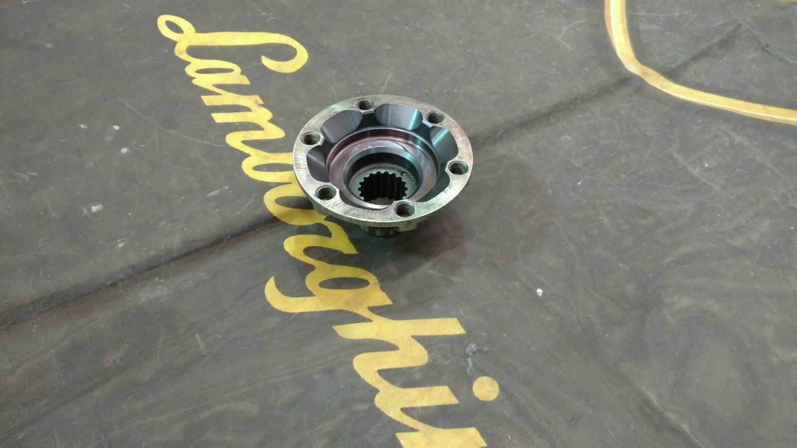 LAMBORGHINI MURCIELAGO REAR DIFFERENTIAL HALF SHAFT FLANGE OEM 0B9501265