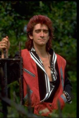 Gary Holton as Wayne Norris in comedy drama Auf Wiedersehen Pet 1986 TV PHOTO 3
