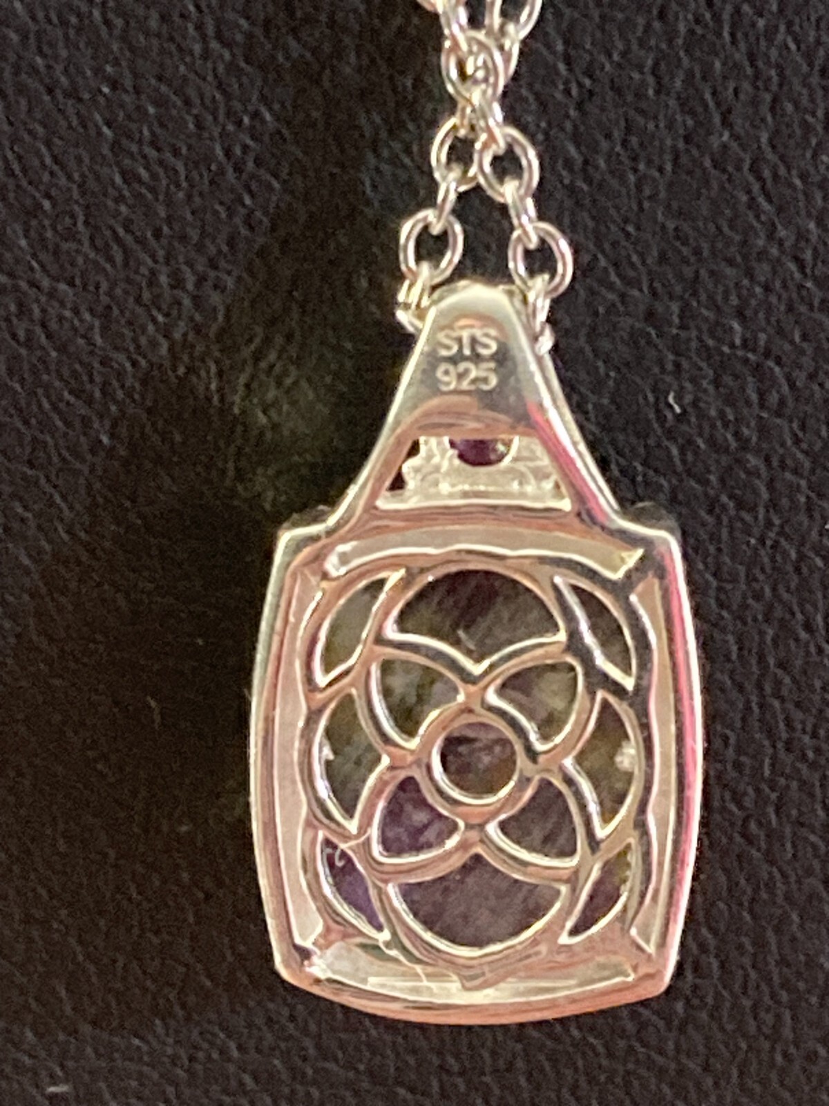 Picture 4 of 11