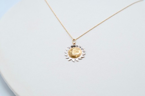 14k Vintage Two Tone Gold Sun Pendant And Chain. 1.2gr - Picture 4 of 9