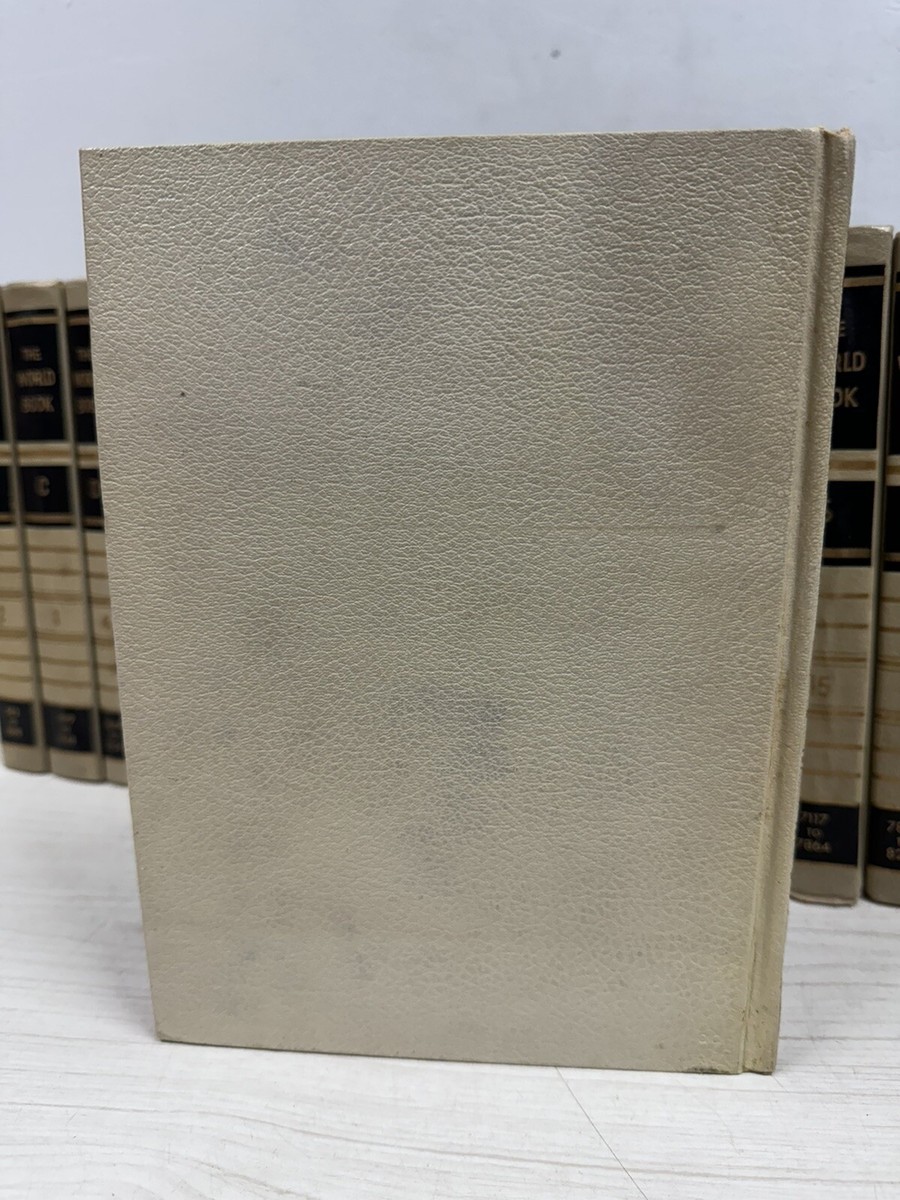 洋書 IDEAL  BOOK 1957 洋書 IDEAL HOME BOOK 1957 The Ideal Home: The History of