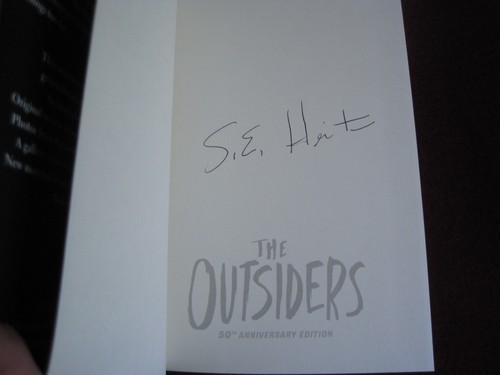 S.E. HINTON SIGNED - THE OUTSIDERS - 50th ANNIVERSARY EDITION First Printing - Picture 2 of 17