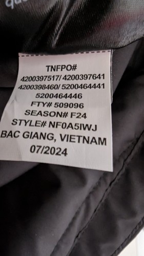 Neu mit Etikett 2024 The North Face Carto Triclimate schwarze wasserdichte Damenjacke XL 3-n-1 - Bild 9 von 14