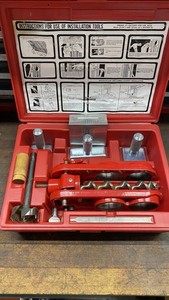 Kwikset Kit D'installation Serrure De Porte – Jig Métal Rouge, Complet Occasion