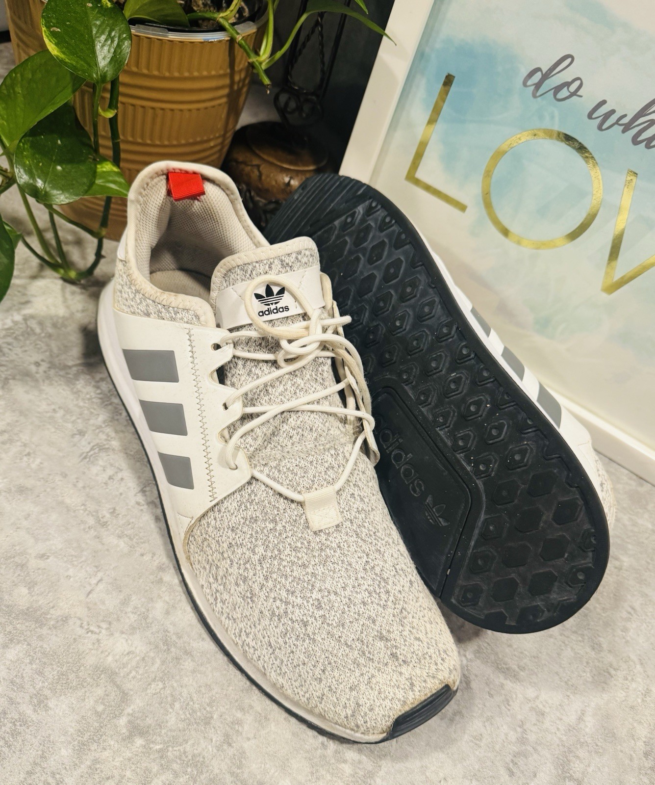 SAOLA Scarpe da corsa Adidas con tomaia in maglia grigio bianco da uomo taglia 13 LYM