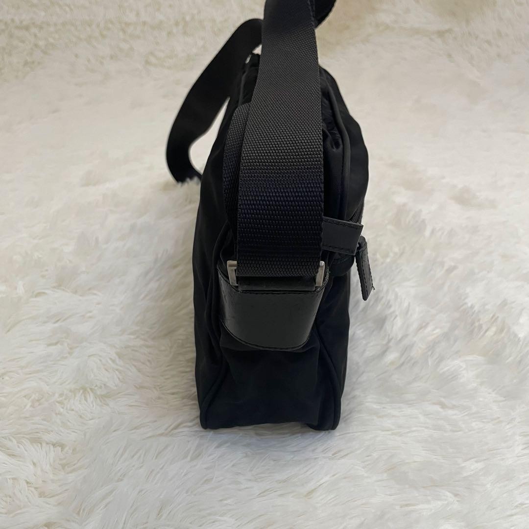 Excellent Condition PRADA Shoulder Bag Camera Bag Nylon Leather Triangle Logo thumbnail 10