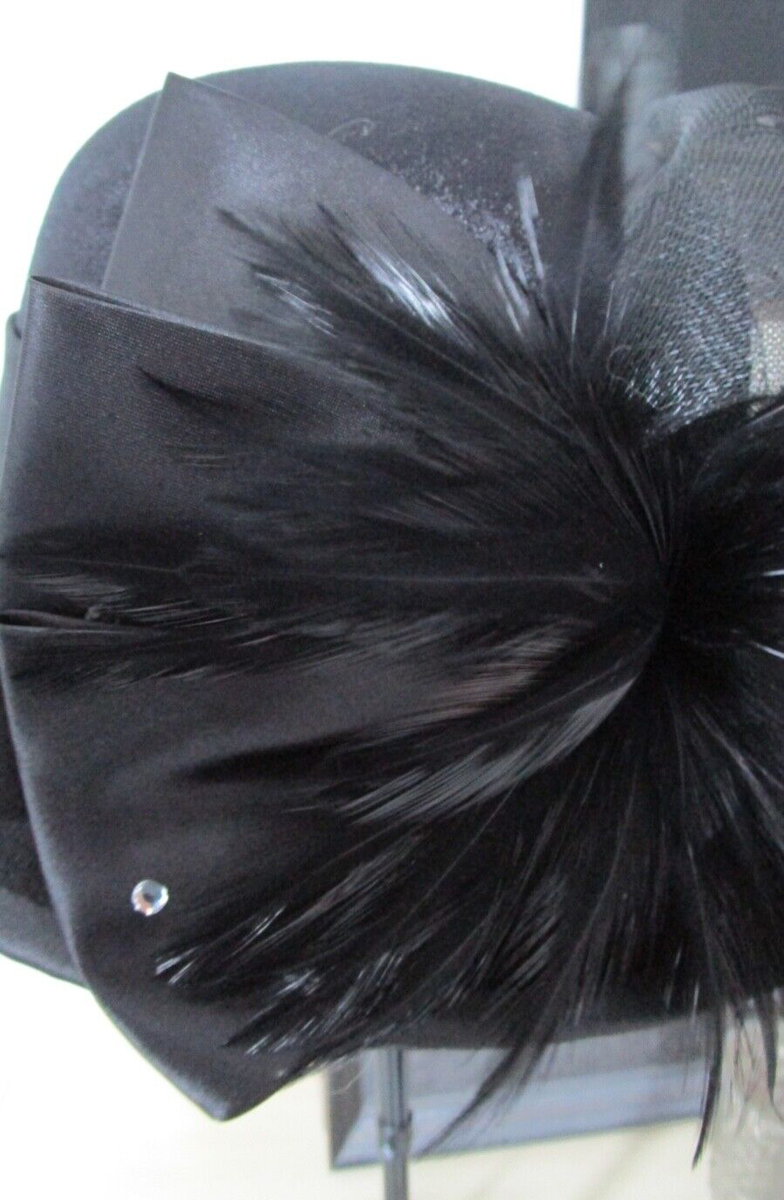 August Hat Company Womens Fine Millinery Black Feather/Bow  display picture 3
