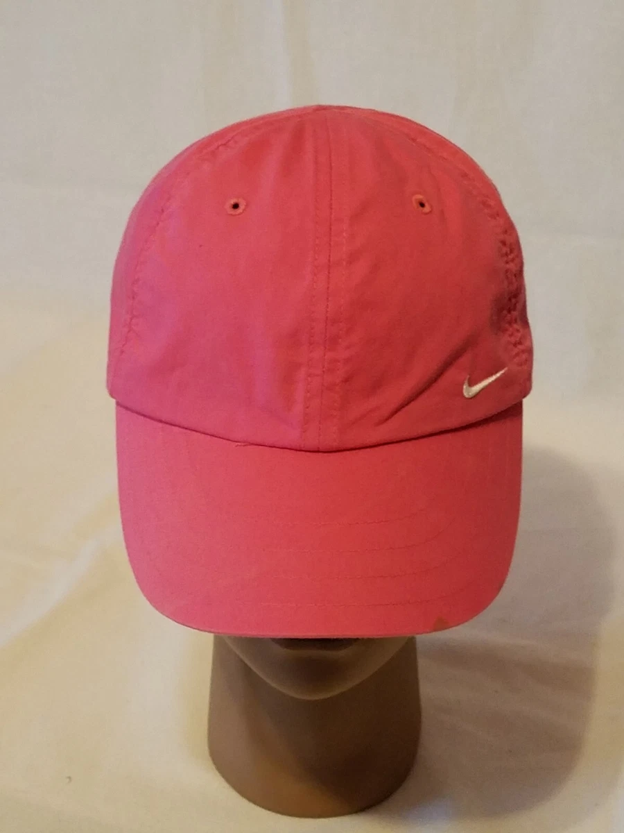 Ladies nike baseball cap 2025