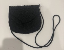 LA REGALE HAND BEADED BLACK EVENING BAG VERY GOOD CONDITION 20  STRAP