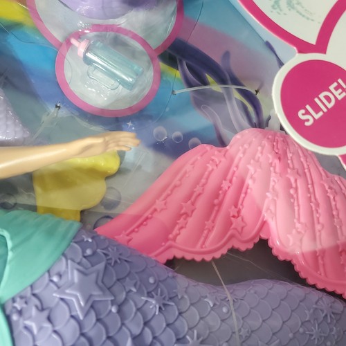 Barbie Dreamtopia Mermaid Nursery Playset Includes Merbaby and Mertoddler - Picture 3 of 15