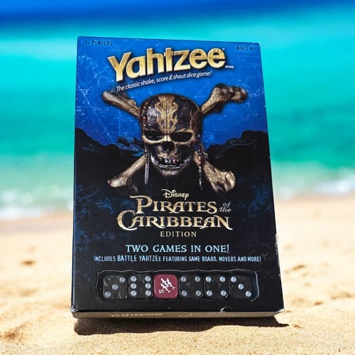 Yahtzee Pirates of the Caribbean Edition Disney Battle Yahtzee Hasbro - Picture 1 of 5