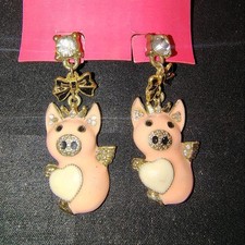 Betsey Johnson Gold Tone Pink Enamel Bow Animal Dangle Earrings Rare Retired