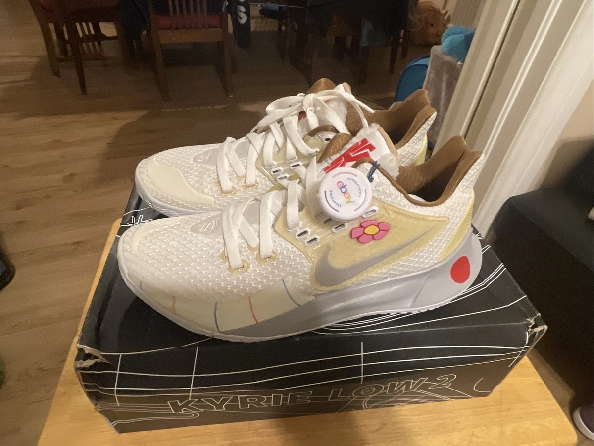 Nike Kyrie Low 2 x SpongeBob SquarePants 2019 Sandy Cheeks for
