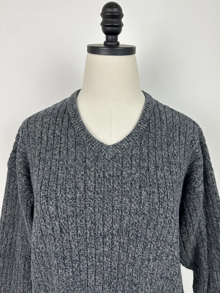 Suéter de Colección Años 90 Cuello en V Para Mujer Grande Acanalado Mezcla de Algodón Tejido Gris Carbón Foto 2 de 4
