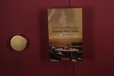 421315 Francesca Marciano HIMMEL ÜBER AFRIKA Goldmann