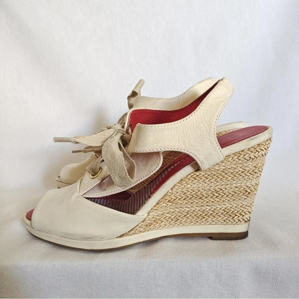 Johnston & Murphy 坡跟凉鞋 系带 Espadrilles 奶油色 6.5 皮革 天然 — 第 2/4 张图片