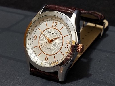 Navox Quartz Armband Uhr mit Lederarmband - Klassischer Stil