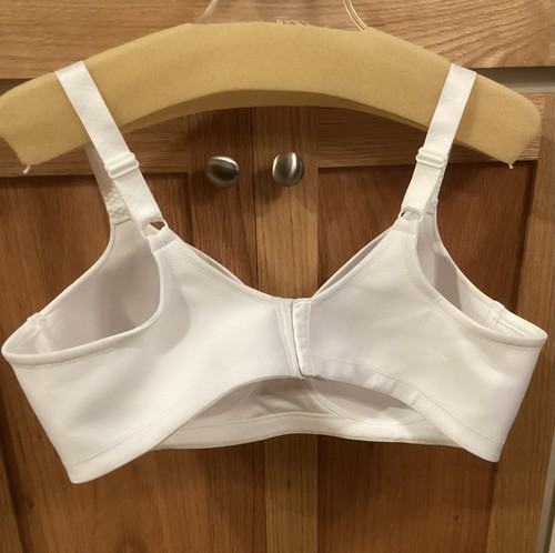 Vanity Fair 71380 White Wireless Bra 44C Smooth Comfort Plus - Picture 2 of 6