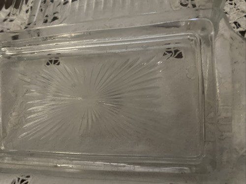 Vintage Art Deco Clear Glass French Buerre Butter Dish with Lid - Picture 8 of 8