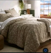 Threshold Full/Queen Size Quilt Lofty Cotton Voile Floral