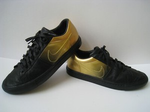 nike blazer black gold