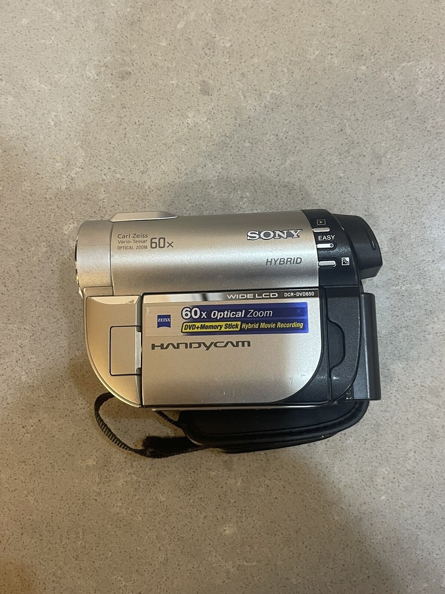 Sony DCR-DVD650 DVD, Flash Media Camcorder ****Untested
