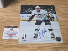 Beau Bennett Autographed Signed Pittsburgh Penguins 8x10 Photo Global COA